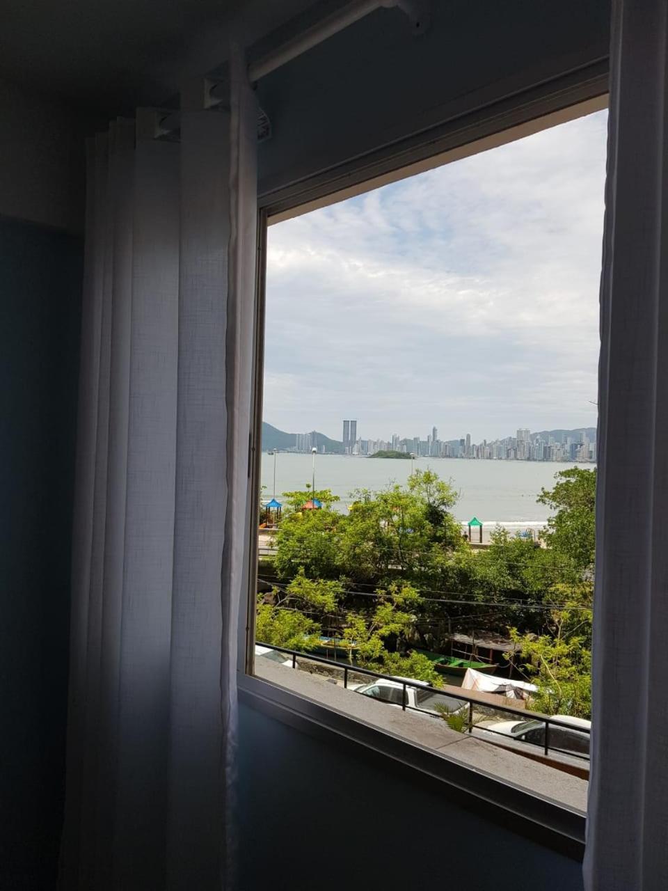 Apartamento Beira Mar บัลเนอาริโอ กังโบริว ภายนอก รูปภาพ